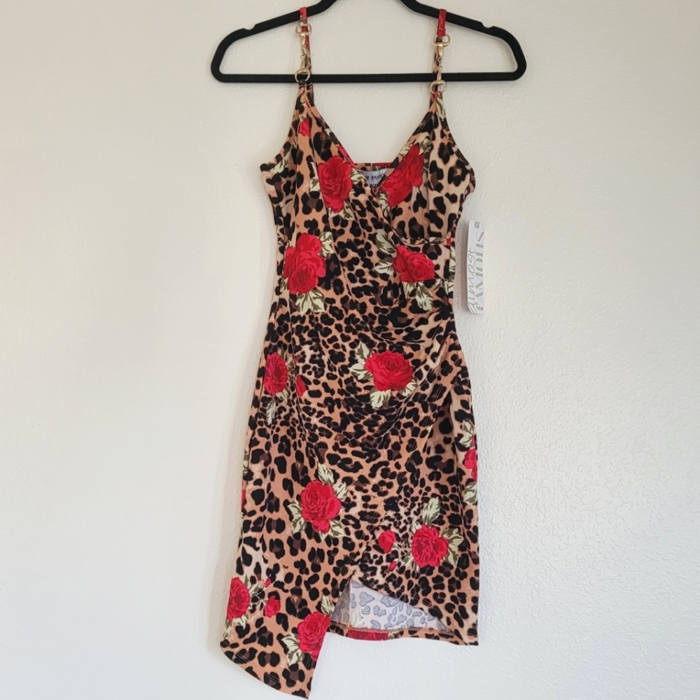 NWT Sexy Leopard Print Rose Dress